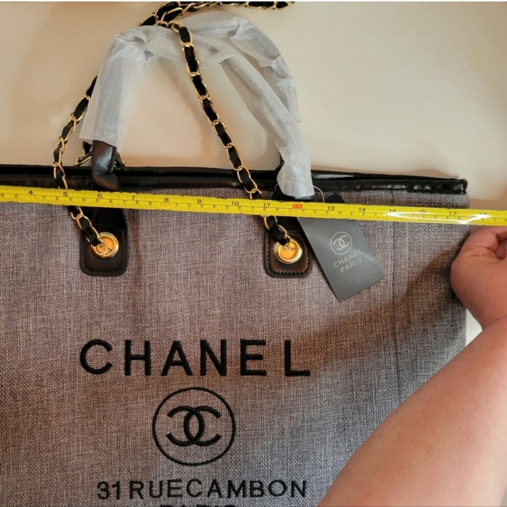 CHANEL Deauville Two-Way Tote Bag, GWP, New! - Picture 6 of 9